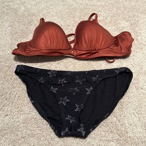Bathing suit rust top 36C and large bottoms